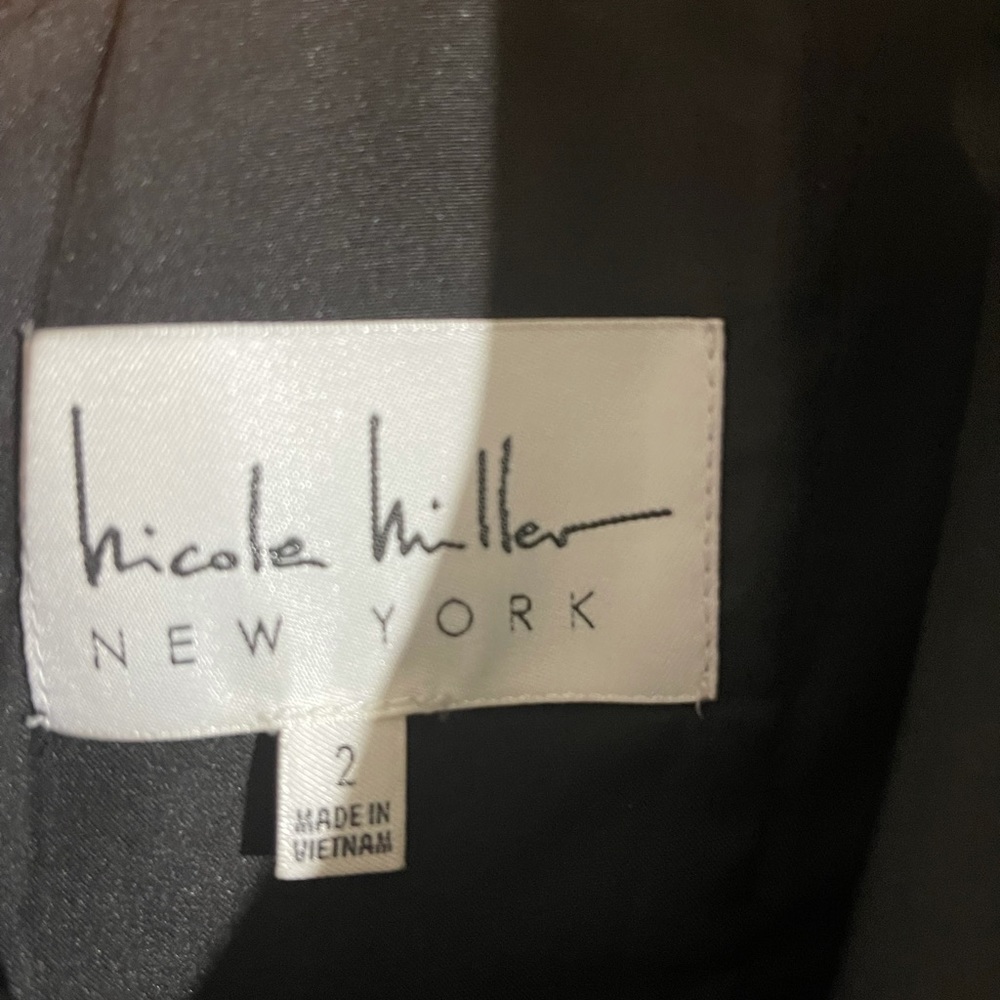Gorgeous little black dress worn once